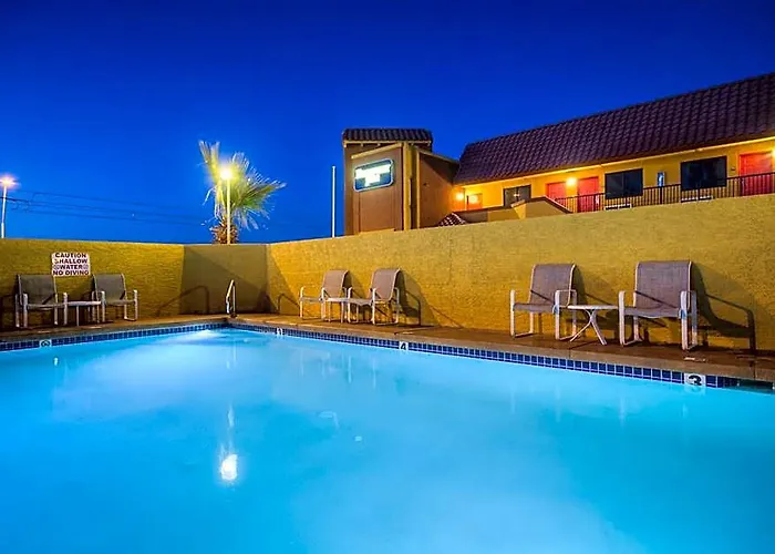 Hotel Rodeway / Near Asu Tempe