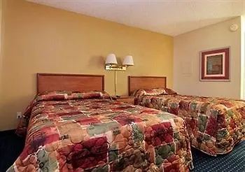 Rodeway / Near Asu Hotel 2*