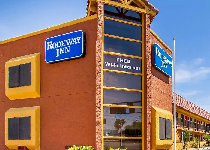 Rodeway / Near Asu Hotel